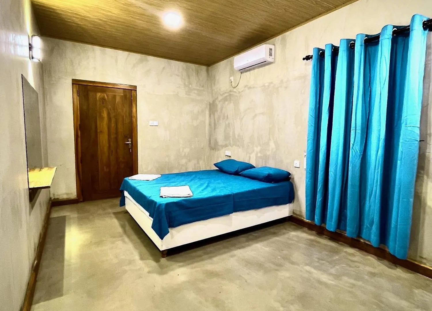 Hotel Samanala Negombo Sri Lanka